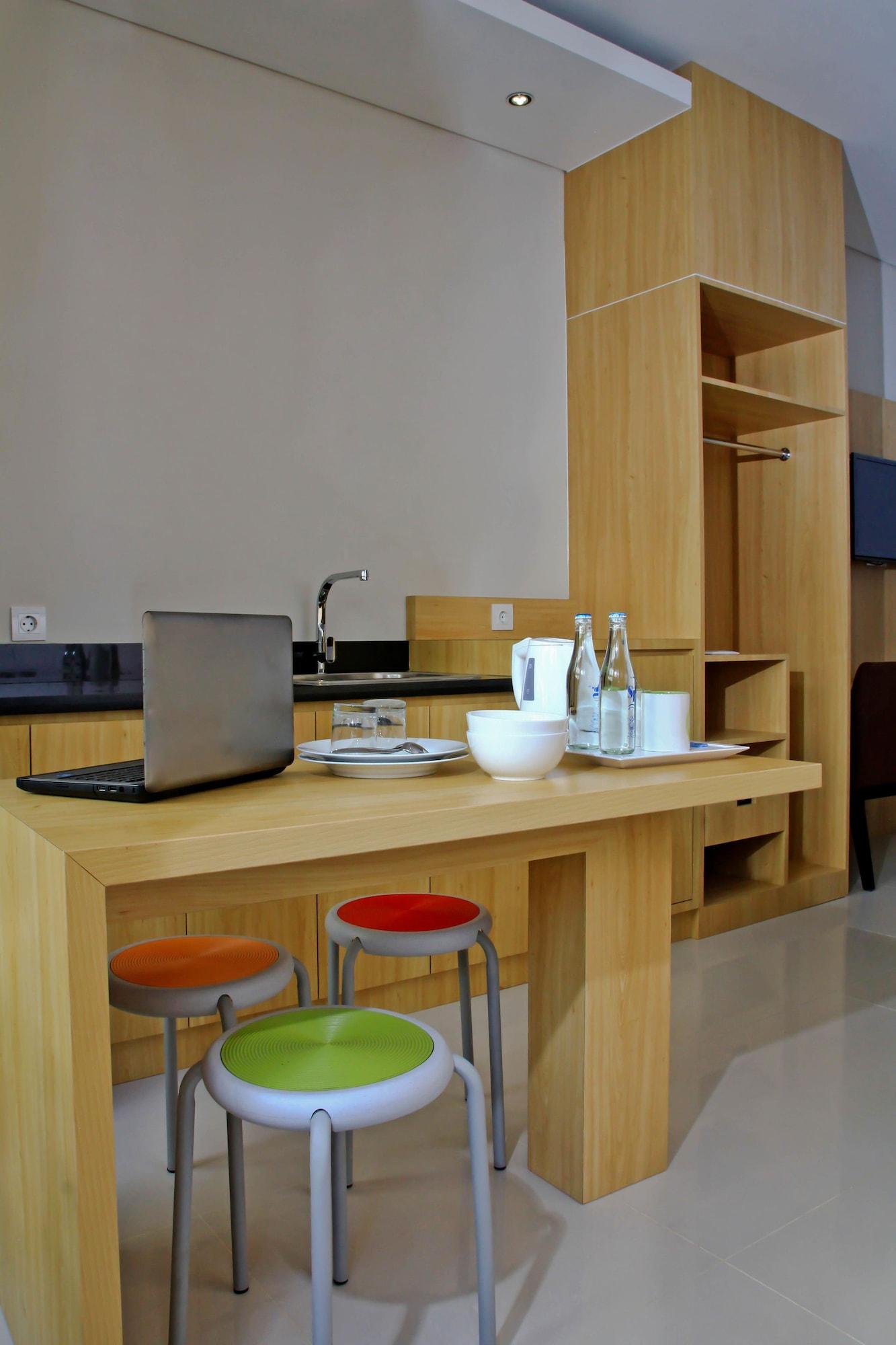 Choice Stay Hotel Denpasar Buitenkant foto