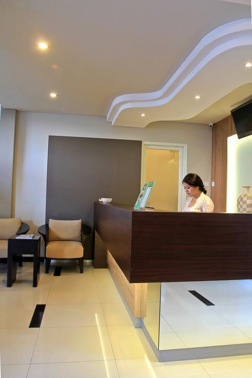 Choice Stay Hotel Denpasar Buitenkant foto