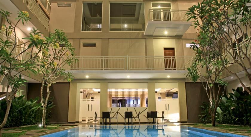 Choice Stay Hotel Denpasar Buitenkant foto